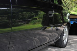 Fahrerseite Plastikleiste ab